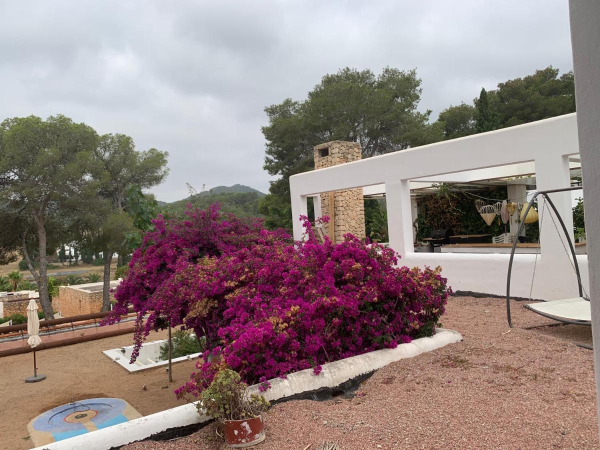 Ibiza Paradise Bed and Breakfast Santa Eulalia del Río Exterior foto