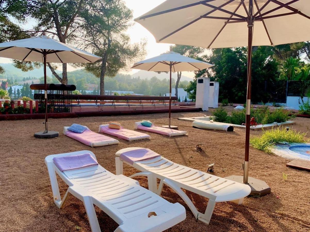 Ibiza Paradise Bed and Breakfast Santa Eulalia del Río Exterior foto