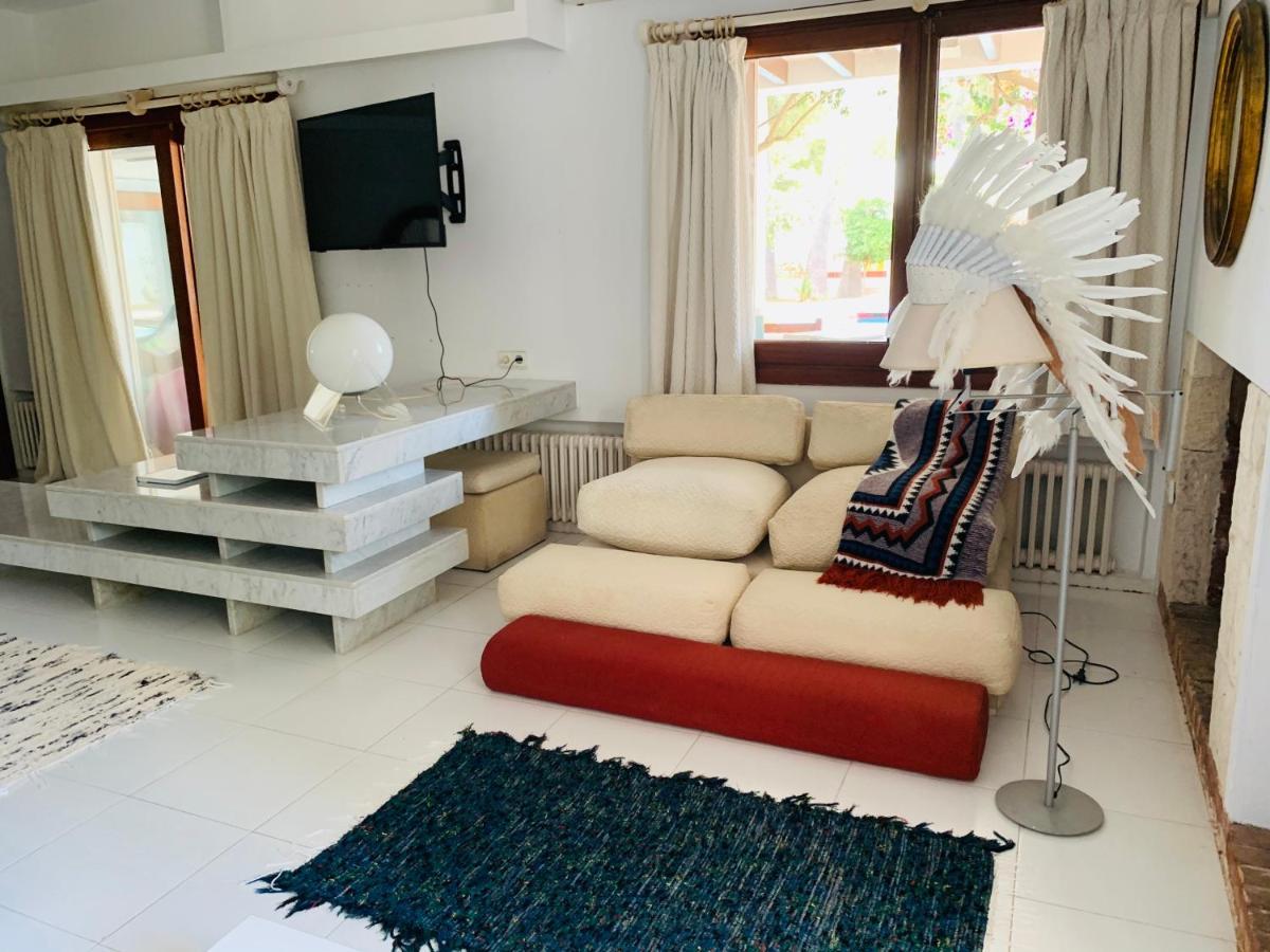 Ibiza Paradise Bed and Breakfast Santa Eulalia del Río Exterior foto